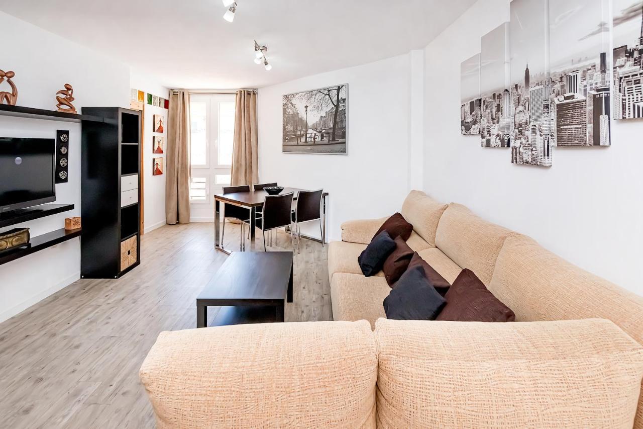 Bhost - Roca Castle Appartement Torremolinos Buitenkant foto