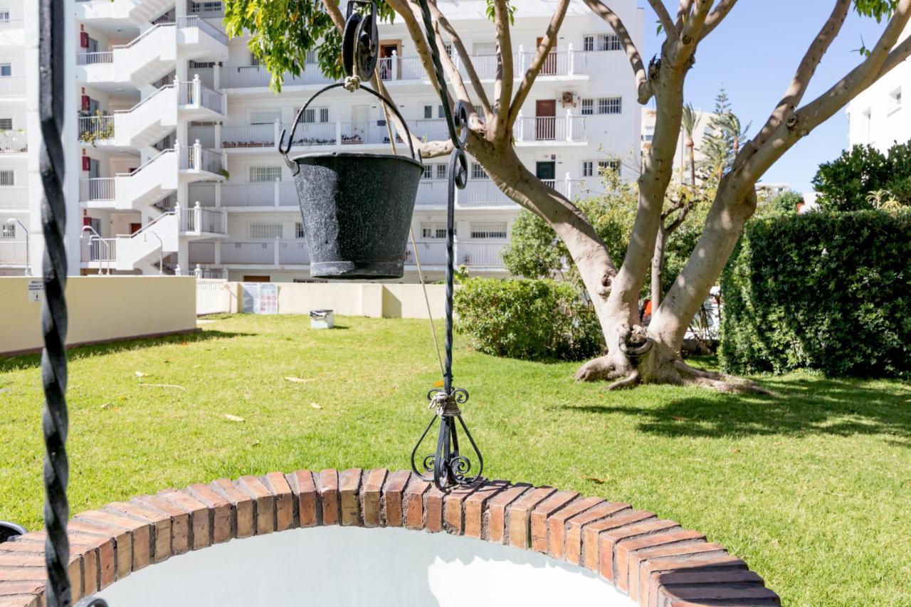 Bhost - Roca Castle Appartement Torremolinos Buitenkant foto