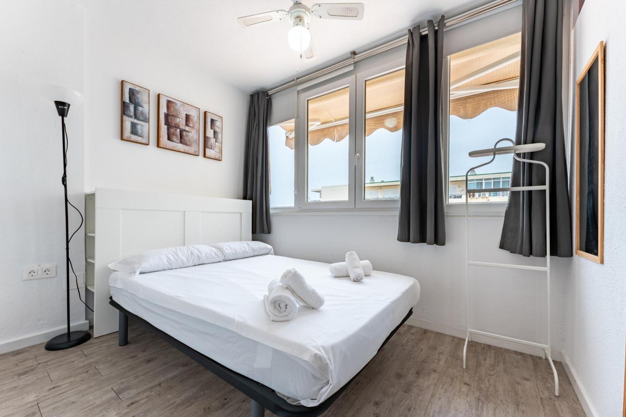 Bhost - Roca Castle Appartement Torremolinos Buitenkant foto